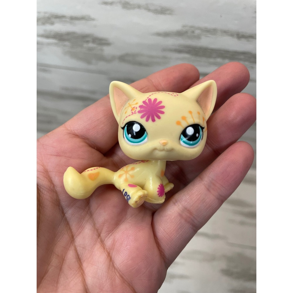 Littlest Pet Shop #1231 Lps Post Card Yellow/ Purple Flowers Sitting Cat. - Picture 7 of 8